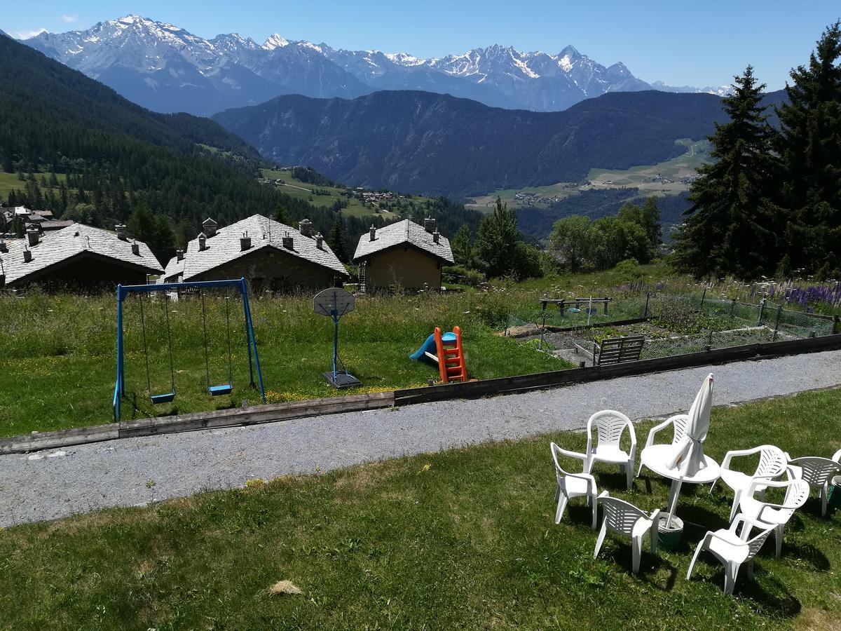 Hotel Miravidi La Magdeleine Bagian luar foto