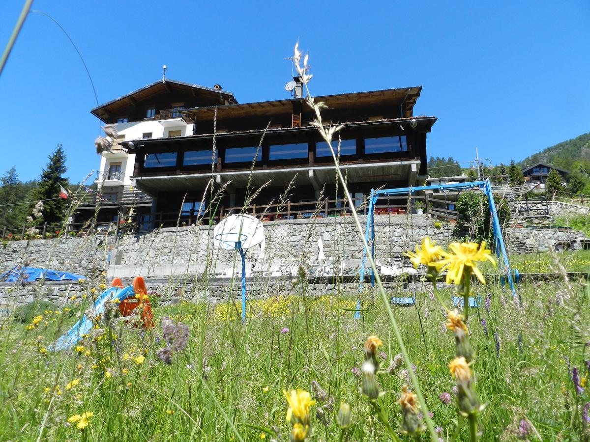 Hotel Miravidi La Magdeleine Bagian luar foto